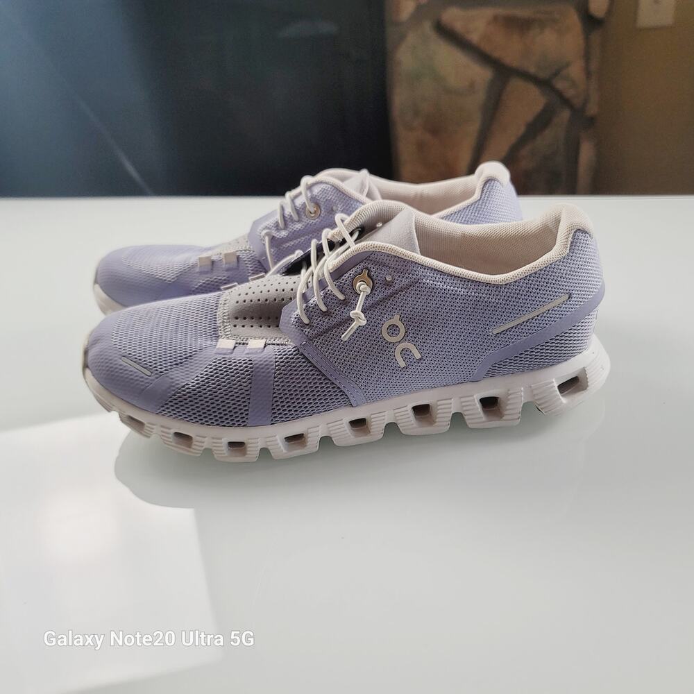 On Running Cloud 6 Nimbus Running Shoes in Lilac, sz 8.5